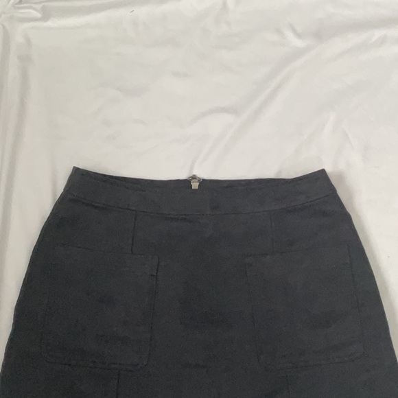 Charcoal Faux Suede Old Navy A Line Mini Skirt Back Zipper Size 4 - Picture 4 of 11